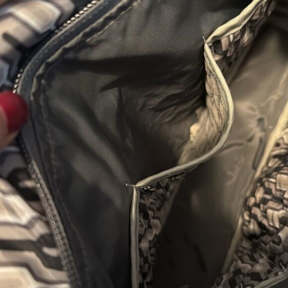 Cindy B Quilted Shoulder Bag - Picture 11 of 13